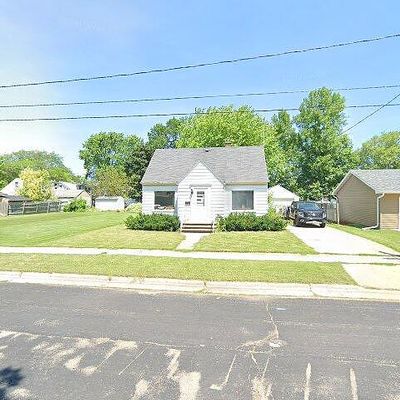 638 8 Th St, Menasha, WI 54952