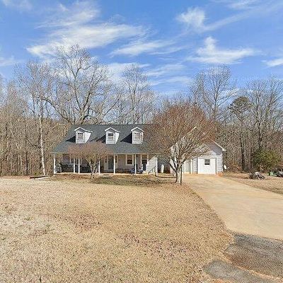 640 Wolf Creek Rd, Pickens, SC 29671