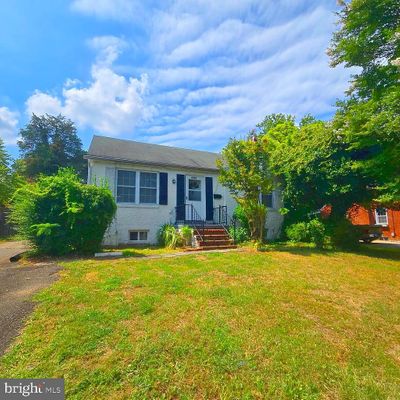 6422 Pickett St, Alexandria, VA 22306