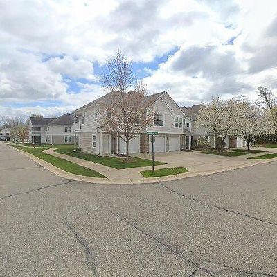 644 Riverstone Ln, Chelsea, MI 48118