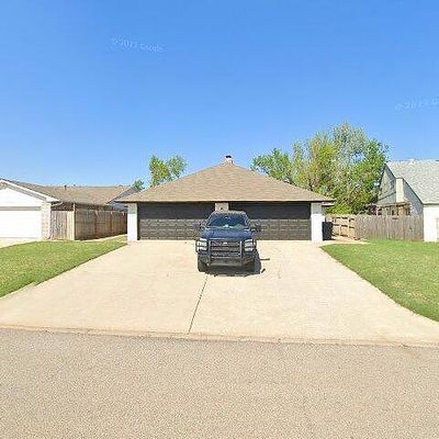 6449 N Peniel Ave, Oklahoma City, OK 73132