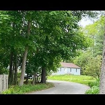 65 French St, Hanson, MA 02341