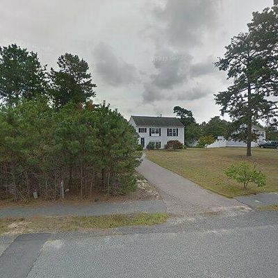 65 Nathan Ln, Plymouth, MA 02360