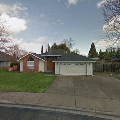 656 Vincent Ave, Central Point, OR 97502