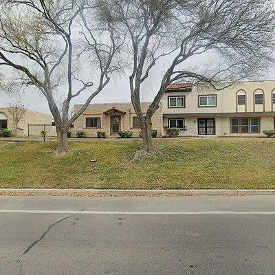 6631 Crown Rdg, San Antonio, TX 78239