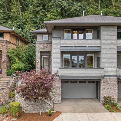 6636 Nw Meridian Ridge Dr, Portland, OR 97210