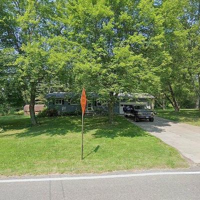 6726 Grove Rd, New Franklin, OH 44216