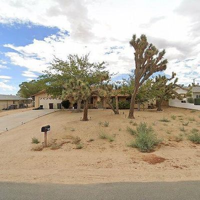 6789 Prescott Ave, Yucca Valley, CA 92284