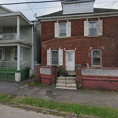 68 7 Th Ave, Carbondale, PA 18407