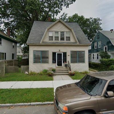 68 Lyndale St, Springfield, MA 01108