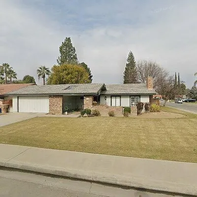 6800 Quailwood Dr, Bakersfield, CA 93309