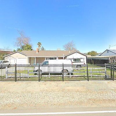 681 Taylor Rd, Lodi, CA 95242