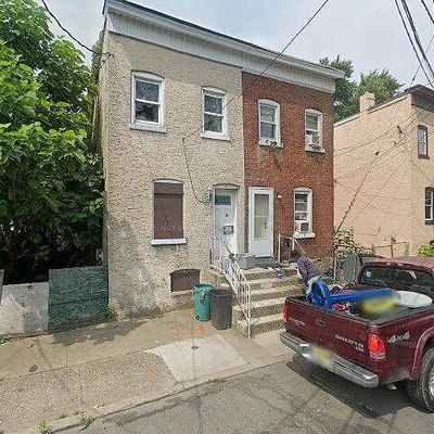 7 Chase St, Trenton, NJ 08638