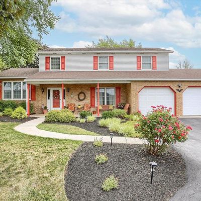 70 Golf Course Rd, Dillsburg, PA 17019