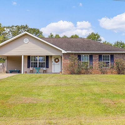 6 Colony Rd, Mc Henry, MS 39561