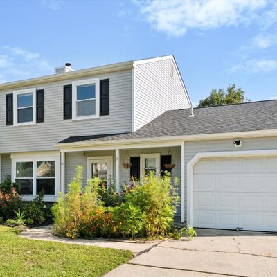 6 Shenandoah Dr, Voorhees, NJ 08043