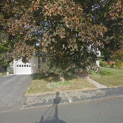 6 Winthrop Ave, Braintree, MA 02184