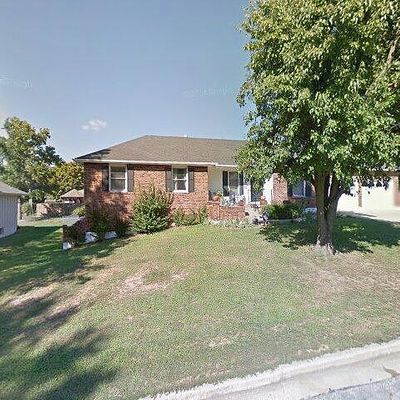 60 Hawthorne Hill Dr, Warrensburg, MO 64093