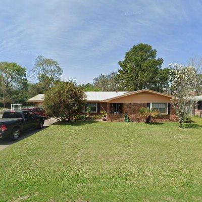 600 Burgundy Ln, Fort Walton Beach, FL 32547