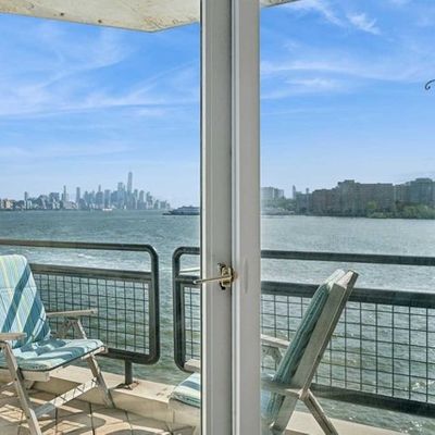 600 Harbor Blvd #840, Weehawken, NJ 07086