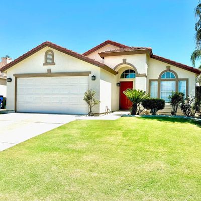 6004 Autumn Crest Dr, Bakersfield, CA 93313