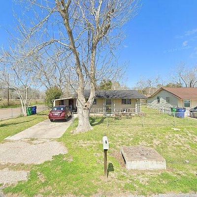 601 E Murray St, Angleton, TX 77515