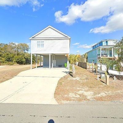 602 E Yacht Drive Oak Island, Island, NC 28465