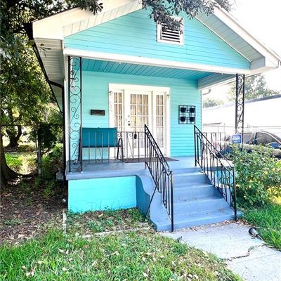 606 Franklin Ave, Gretna, LA 70053