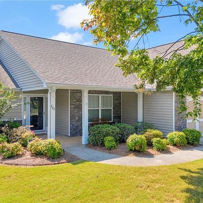 607 Majesty Xing, Winder, GA 30680