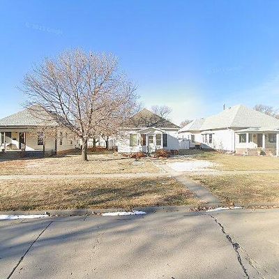 607 Sheridan St, Holdrege, NE 68949