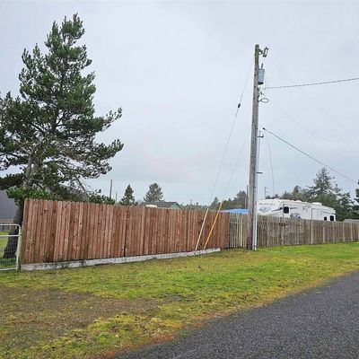 609 W Pacific Avenue, Westport, WA 98595