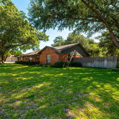 6115 Meredith Ln, Fort Worth, TX 76134