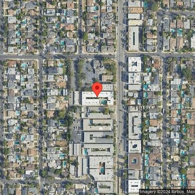 6133 Whitsett Ave, North Hollywood, CA 91606