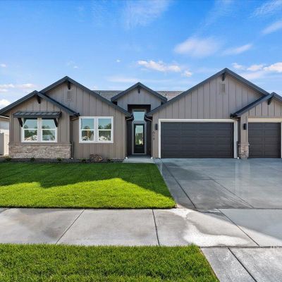 614 N Morning Glory Ave, Eagle, ID 83616