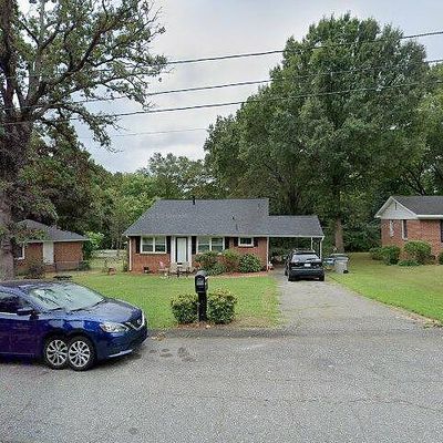 615 Forest Dr, Gastonia, NC 28054