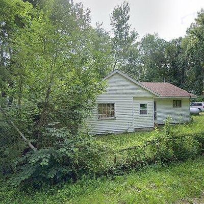 6193 Harding St, Coloma, MI 49038