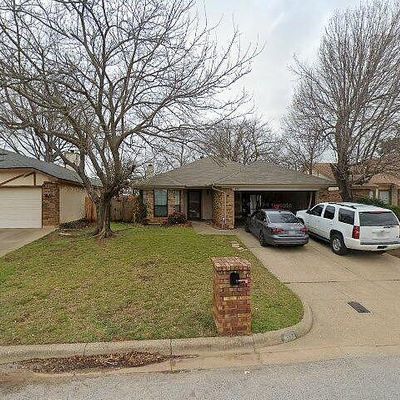 620 Sandy Trl, Fort Worth, TX 76120