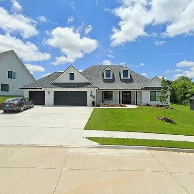 7401 Kirby Knowle Ct, Columbia, MO 65203