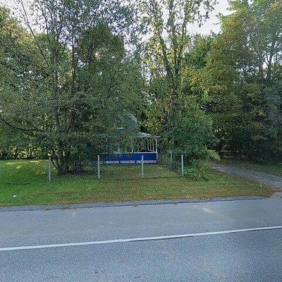 741 Riverside Dr, Augusta, ME 04330