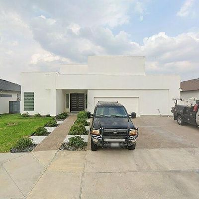 7415 Stephen King Loop, Laredo, TX 78041