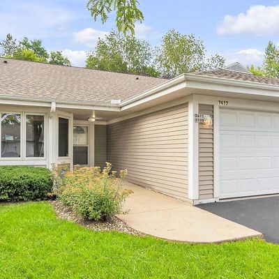 7417 W Mequon Square Dr, Mequon, WI 53092