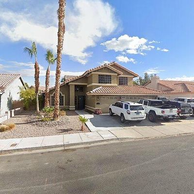 7440 Falcon Rock Dr, Las Vegas, NV 89123