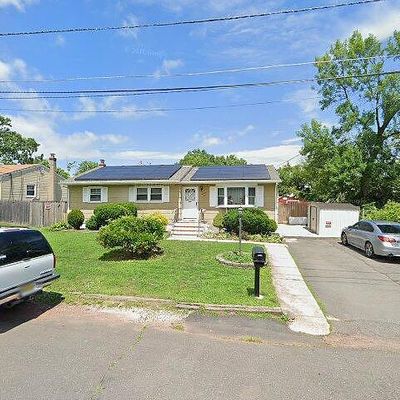 75 Lillian St, Somerset, NJ 08873