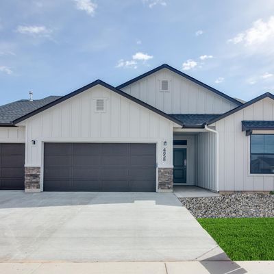 7557 E Dripping Springs Dr, Nampa, ID 83687