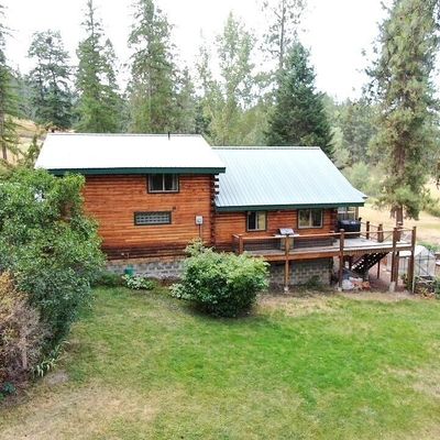 757 Hall Rd, Colville, WA 99114