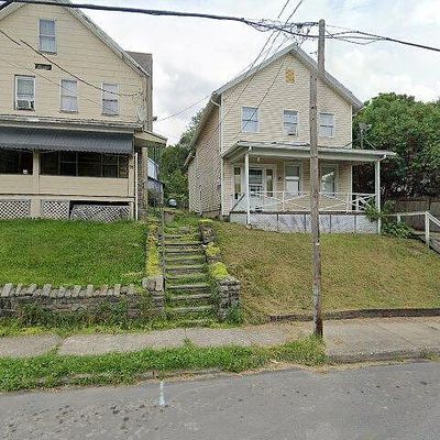 76 Belmont St, Carbondale, PA 18407