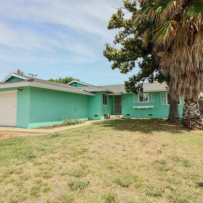 771 April Ln, Yuba City, CA 95991