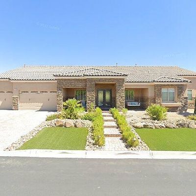 7740 Cinnamon Bear Ave, Las Vegas, NV 89131