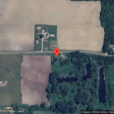 774 Tuttle Rd, Baroda, MI 49101