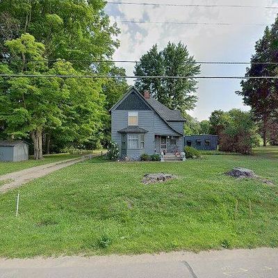 7745 Red Arrow Hwy, Watervliet, MI 49098